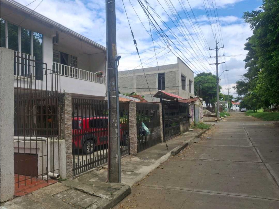 Vendo casa jamundi barrio alferez real 2 pisos independientes — foto 3