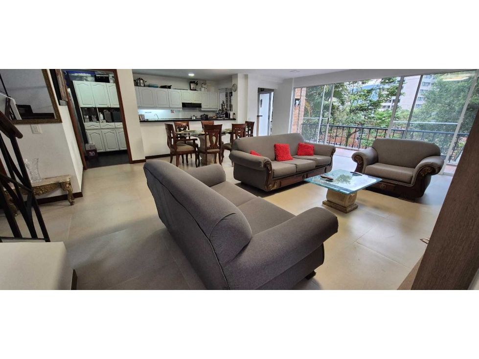 VENDO CASA LAS BRUJAS ENVIGADO 5 ALCOBAS 5 BAÑOS 3 BALCONES JACUZZI — foto 4