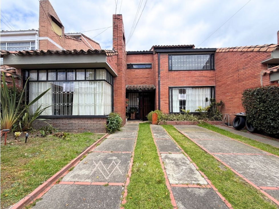Vendo Casa lote en Alhambra — foto 2