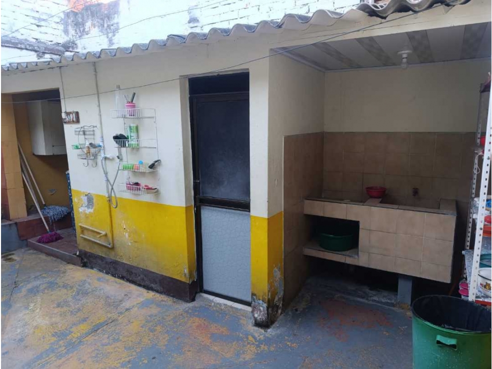 Vendo casa lote en el sur de cali barrio bretaña area lote 192 m² — foto 2
