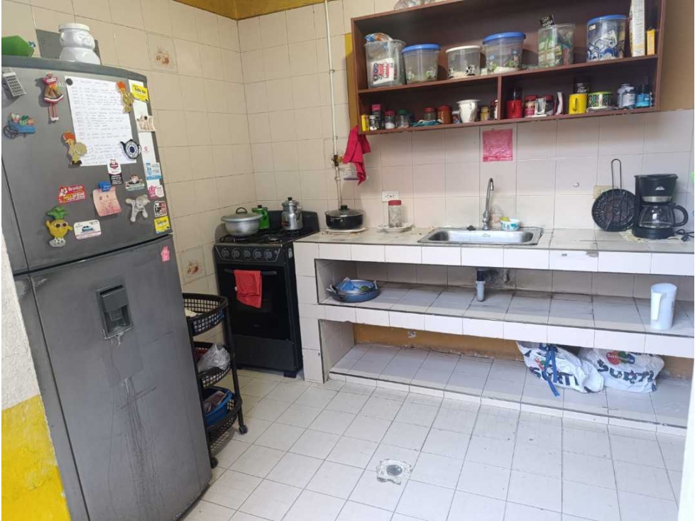 Vendo casa lote en el sur de cali barrio bretaña area lote 192 m² — foto 3