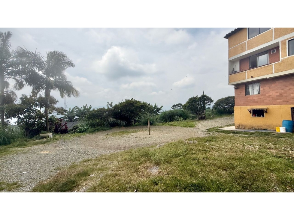 Vendo casa lote en Envigado- Loma del chocho — foto 5