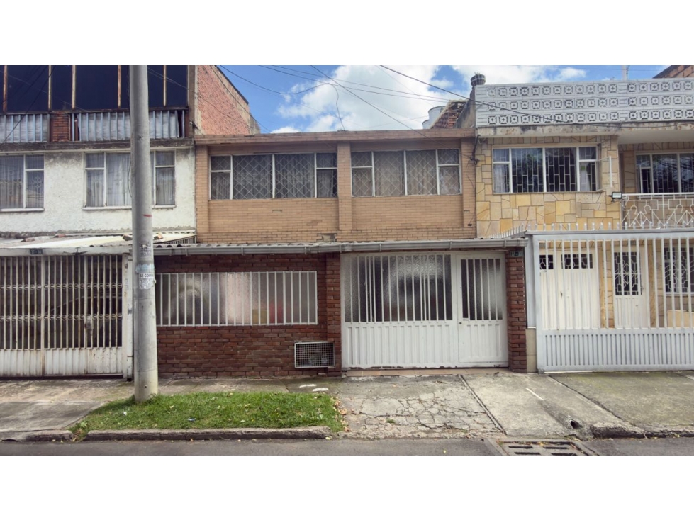 Casa Lote con Renta | Ideal Edificio o Coliving | Metro Bogotá