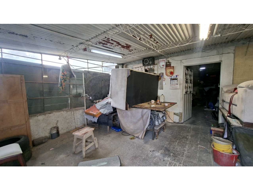 VENDO CASA LOTE EN VIA PRINCIPAL PARA PROYECTO EN KENNEDY BOGOTA — foto 6