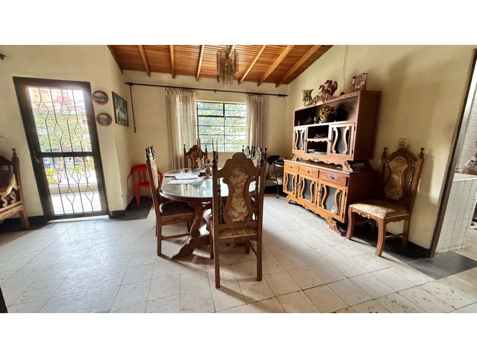 Vendo casa lote ESQUINERA en El VELÓDROMO, MEDIA MIXTURA — foto 6