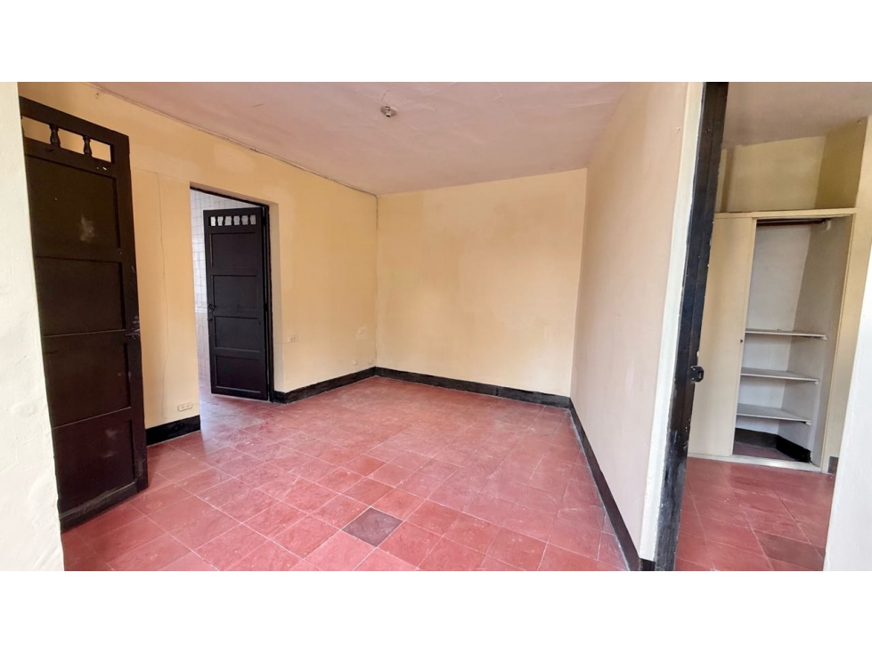 Vendo casa lote ESQUINERA EN EL VELODROMO — foto 5