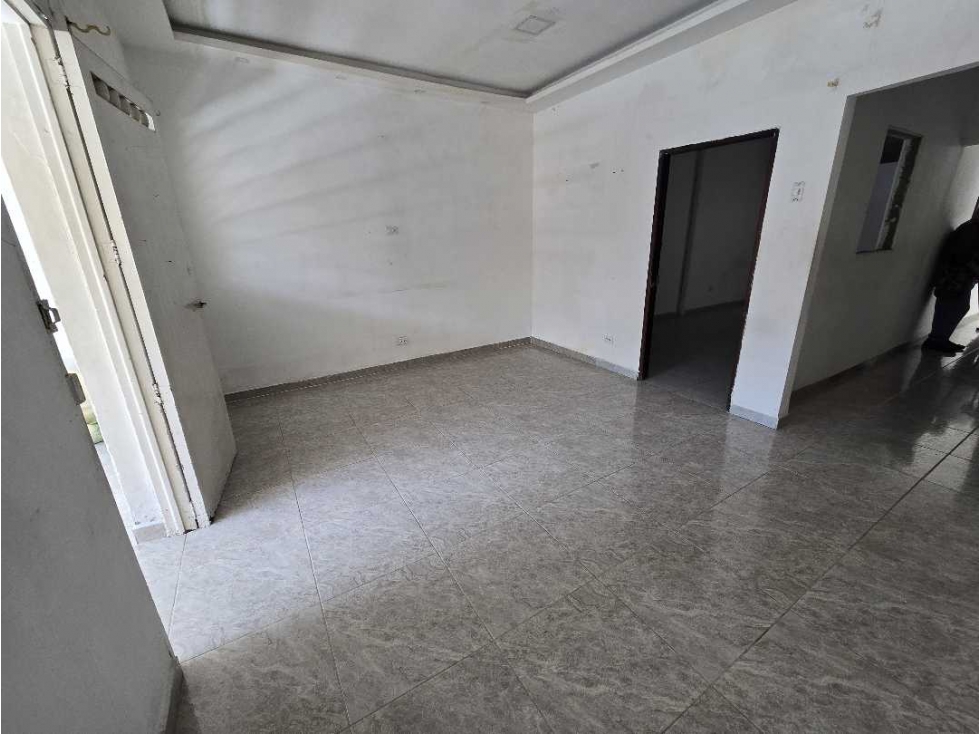 Vendo casa lote Manrrique Central — foto 5