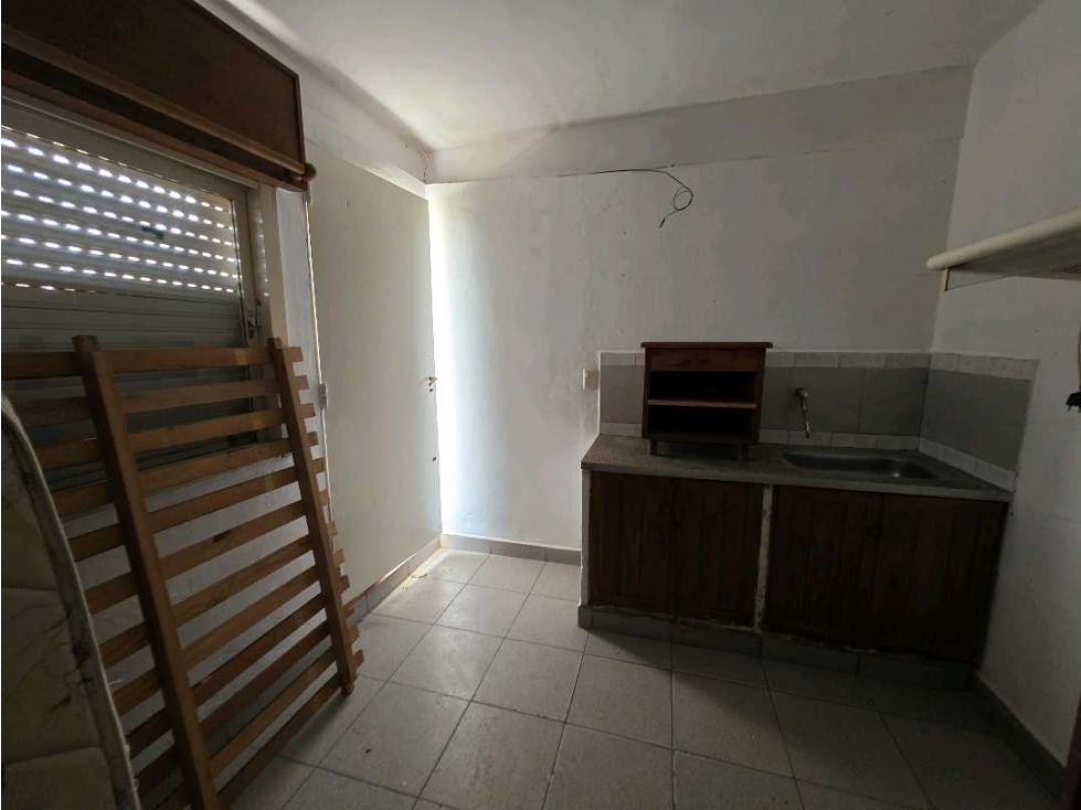 Vendo Casa Mas 2 Departamentos en Concepción del Uruguay Entre Ríos - 3
