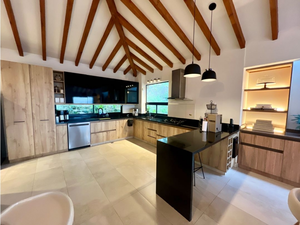VENDO CASA MODERNA EN SAJONIA MUY CERCA DEL AEROPUERTO JMC RIONEGRO — foto 5
