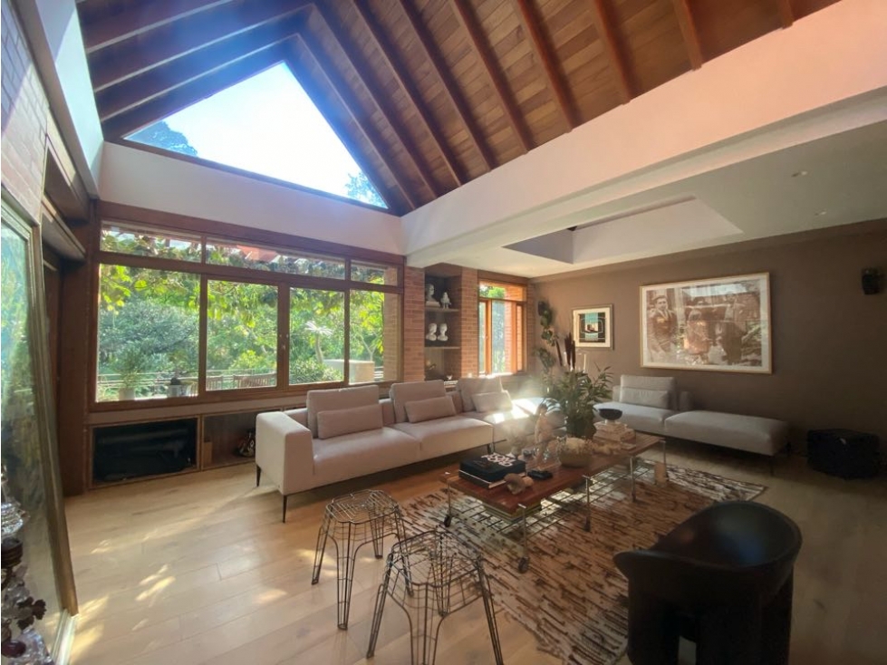 VENDO CASA MODERNA SECTOR LA CALERA — foto 2