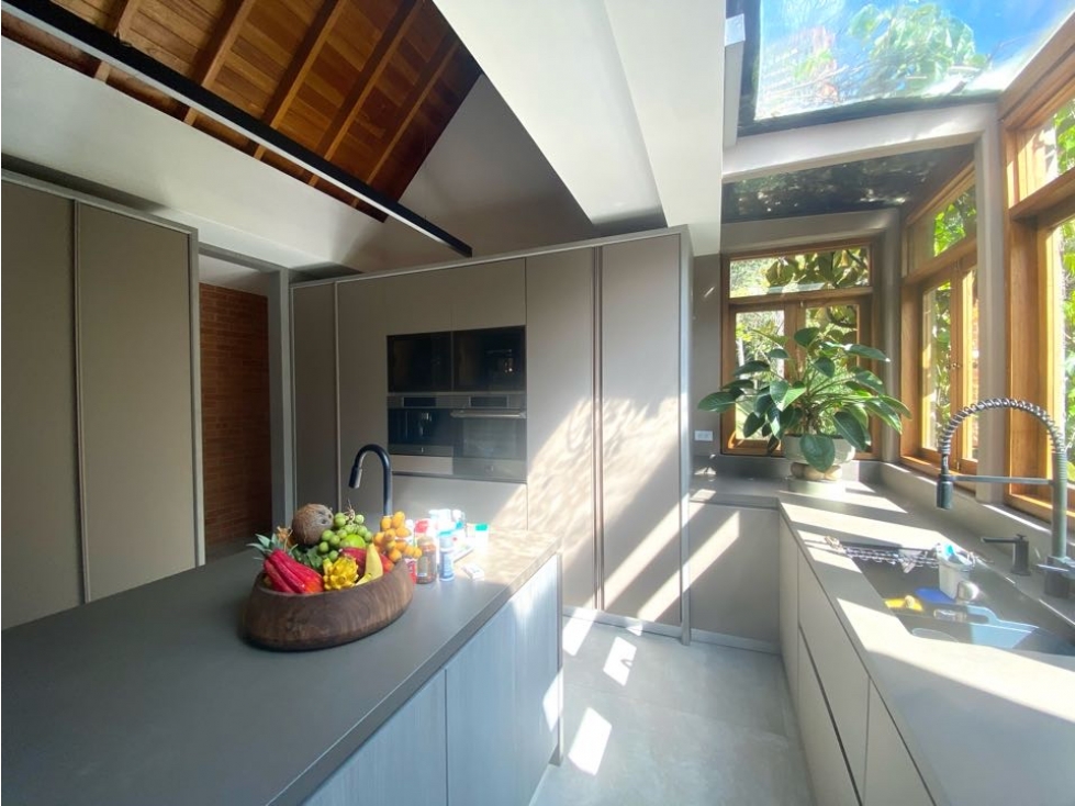 VENDO CASA MODERNA SECTOR LA CALERA — foto 4