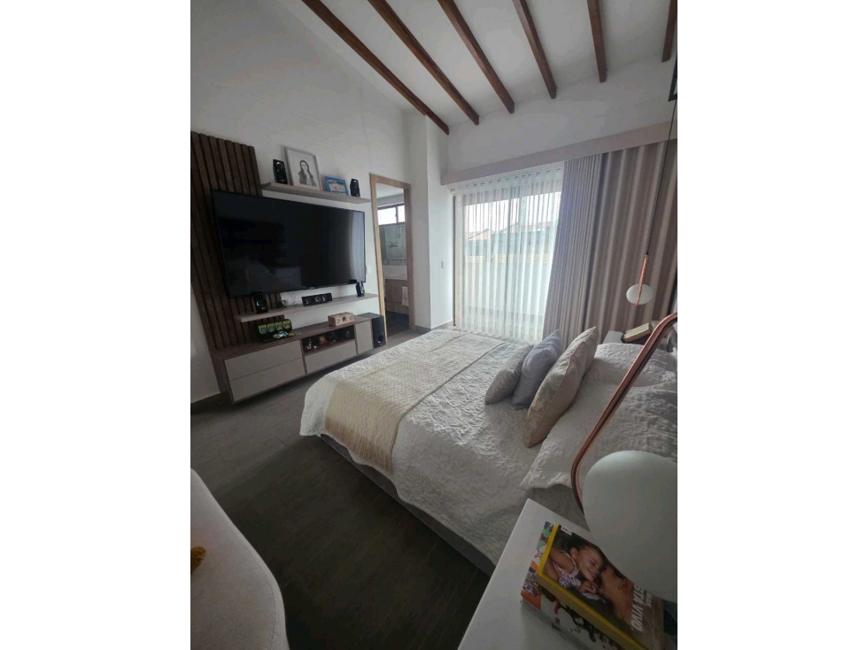 VENDO CASA MUY BONITA EN LA CEJA EN UNIDAD CERRADA — foto 6