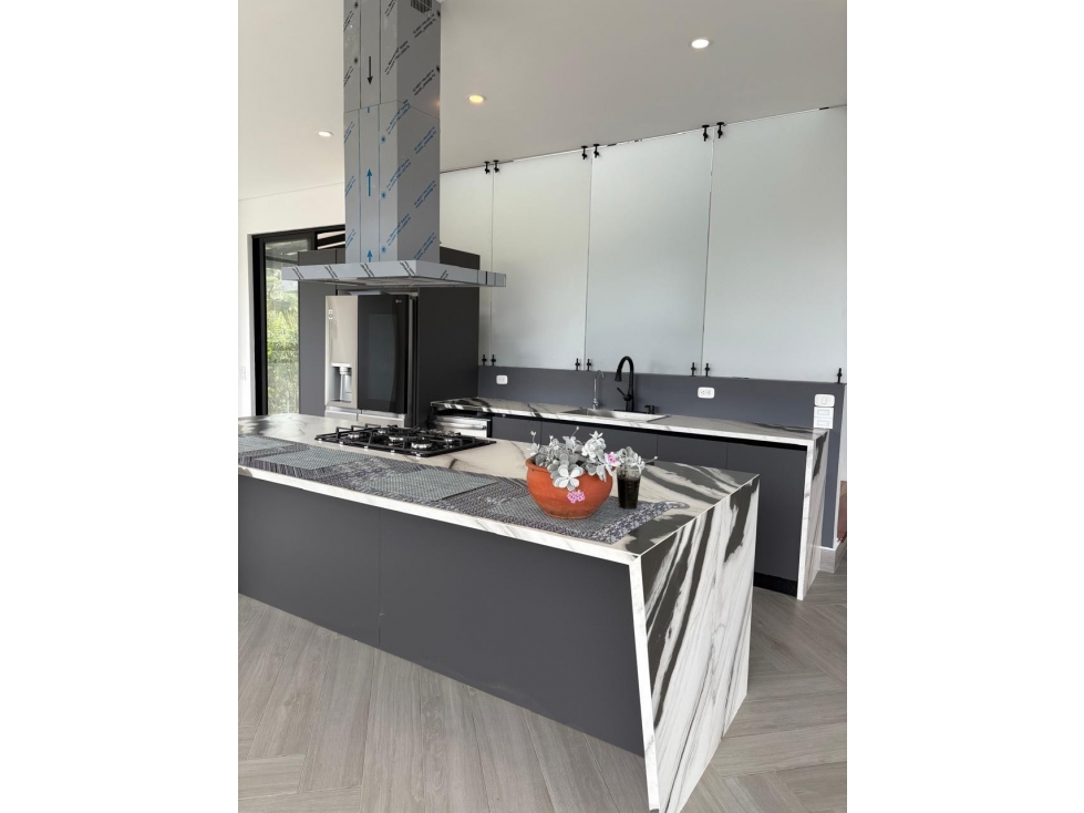 VENDO CASA NUEVA EN SAN VICENTE ORIENTE ANTIOQUEÑO