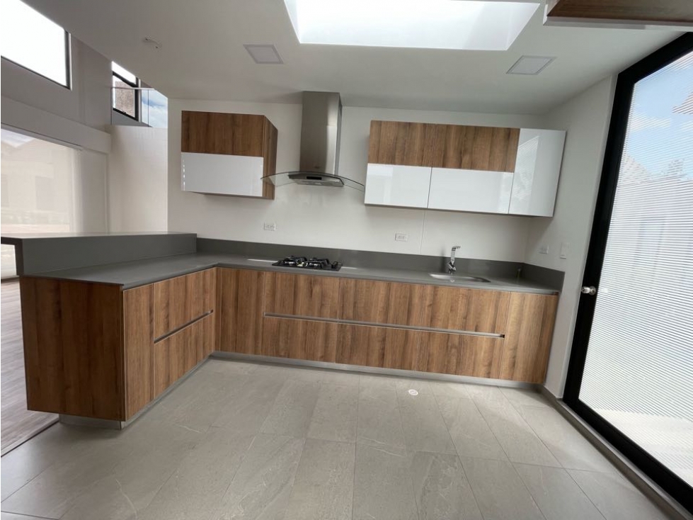 Vendo casa nueva esquinera de un nivel más altillo en Cajicá. - 2