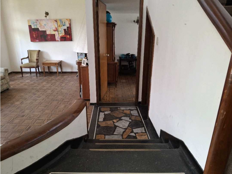 Vendo casa USO OFICINAS - GERIATRICO -JARDIN INFANTIL -BOGOTA — foto 2