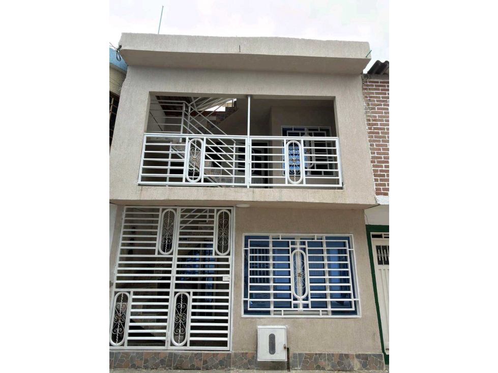 Vendo casa oriente de cali barrio el poblado 2 pisos independientes — foto 2