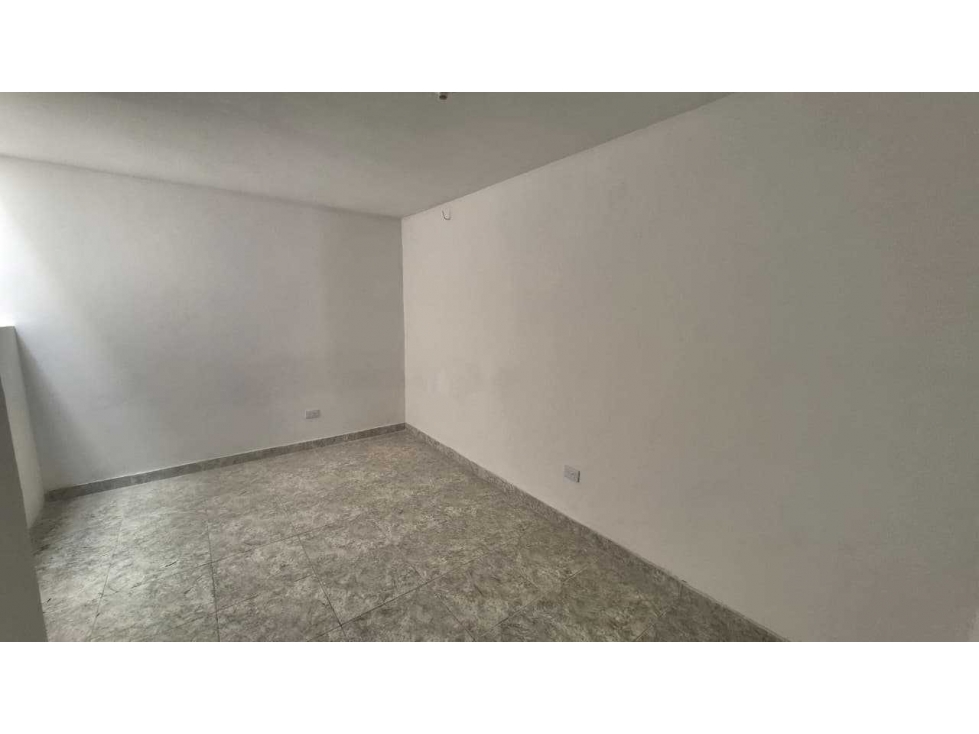 Vendo casa oriente de cali morichal de confandi 2 pisos con terraza — foto 2