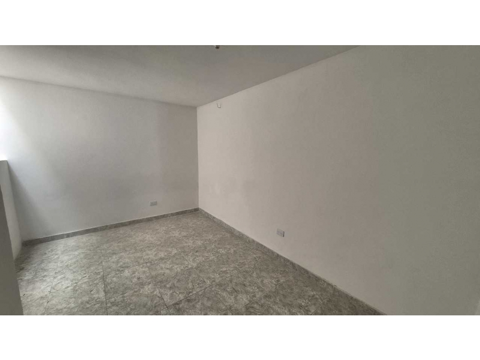 Vendo casa oriente de cali morichal de confandi 2 pisos con terraza — foto 4