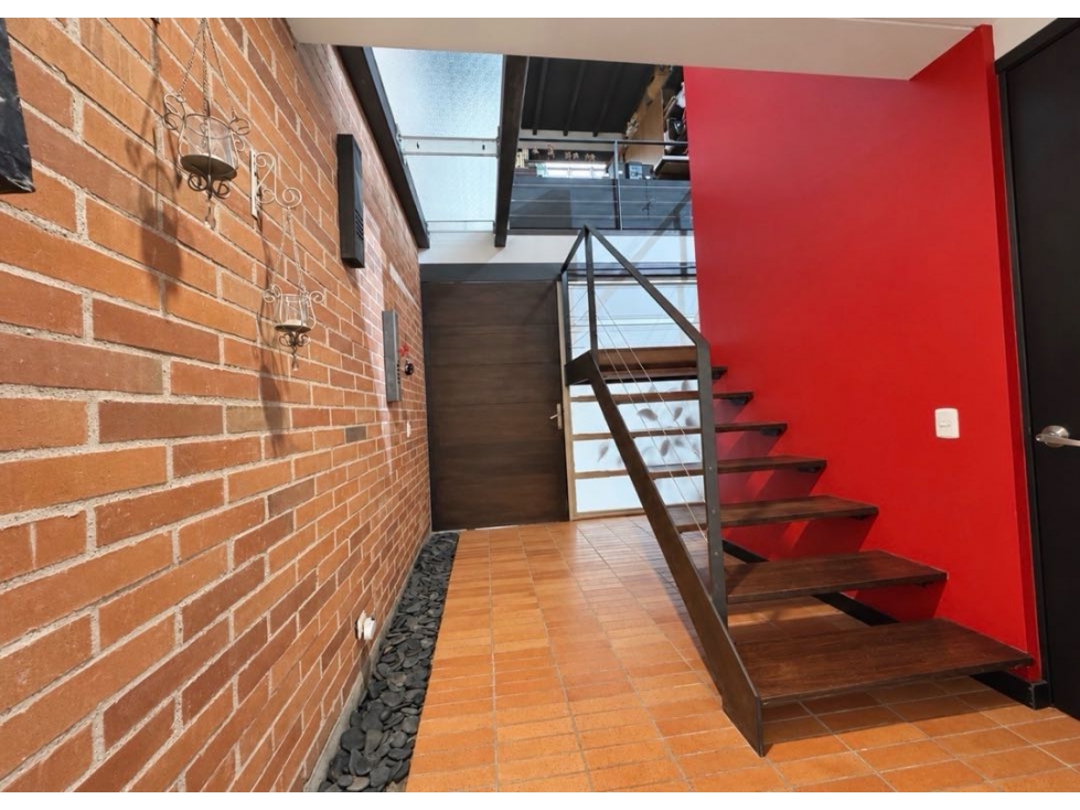 VENDO CASA PARA REMODELAR EN ENVIGADO LOMA DEL ATRAVESADO — foto 5