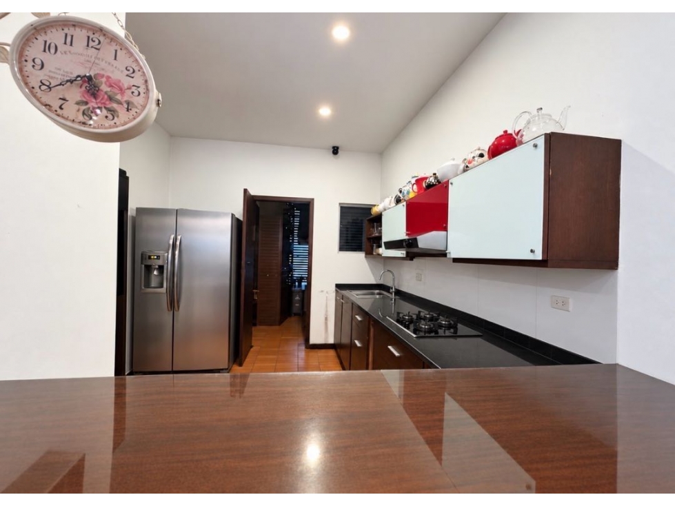 VENDO CASA PARA REMODELAR EN ENVIGADO LOMA DEL ATRAVESADO — foto 6