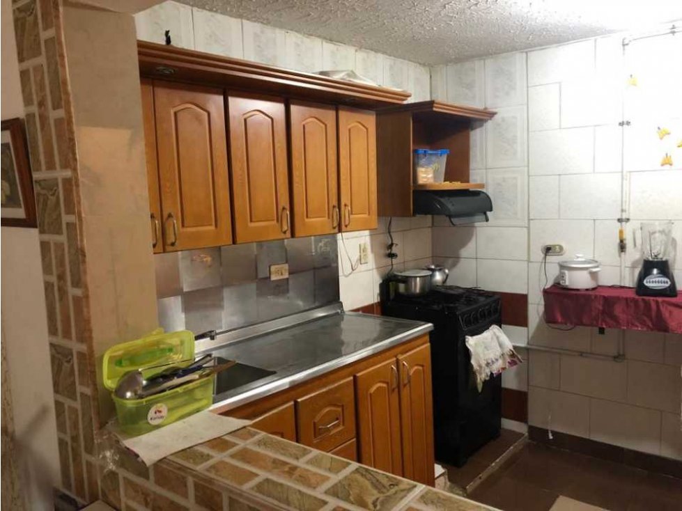 Venta de 2 Casas Sector Manrique La 45