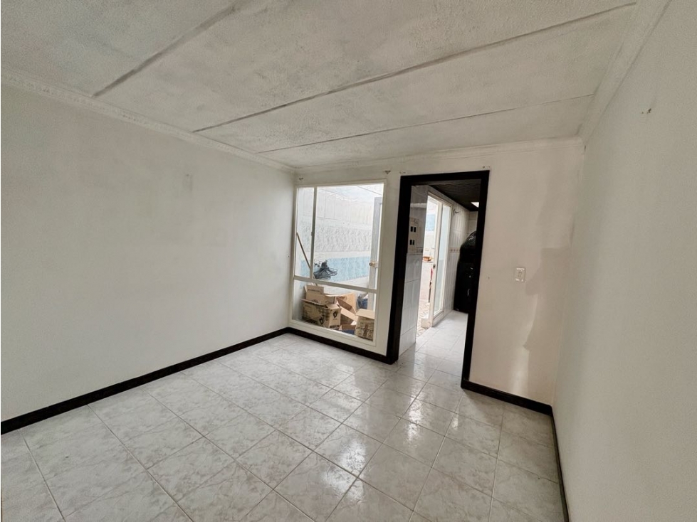VENDO CASA PORTALES DEL NORTE — foto 4