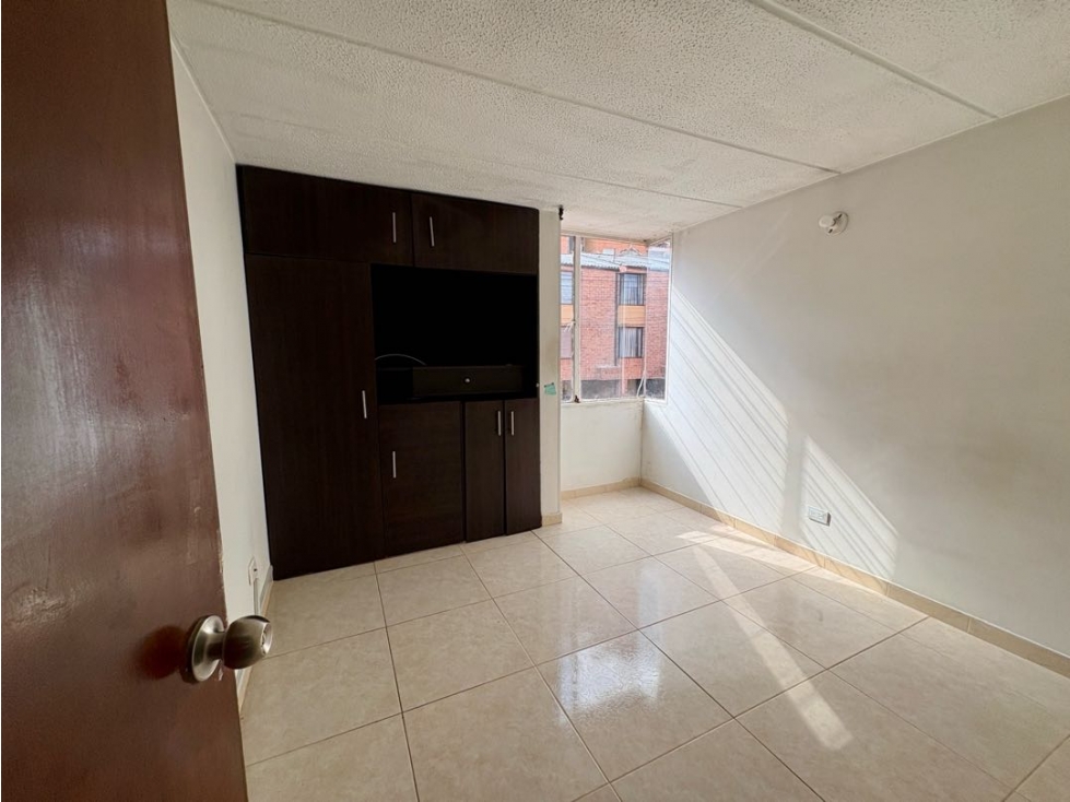 VENDO CASA PORTALES DEL NORTE — foto 5