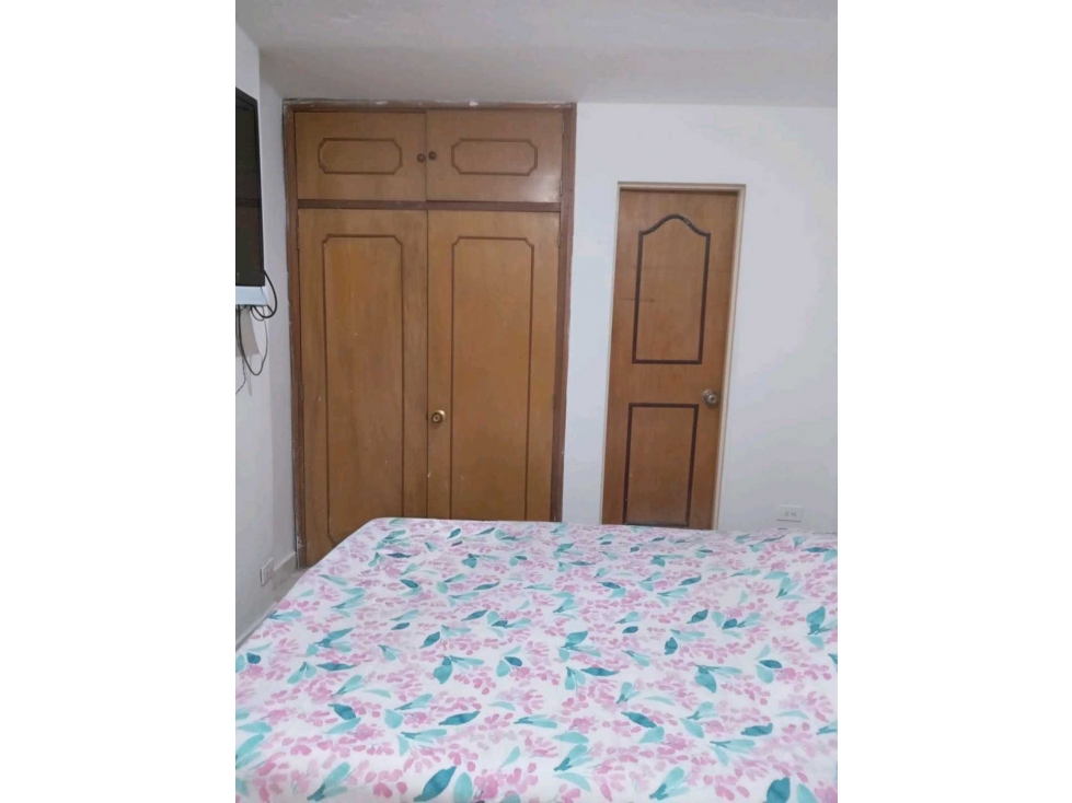 VENDO CASA PRIMER PISO EN BUENOS AIRES CON LOCAL Y TERRAZA COMUN - 4