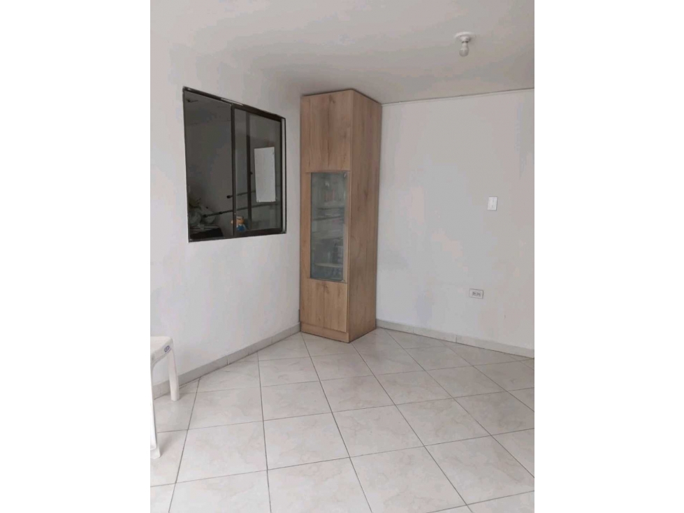 VENDO CASA PRIMER PISO EN BUENOS AIRES CON LOCAL Y TERRAZA COMUN - 6