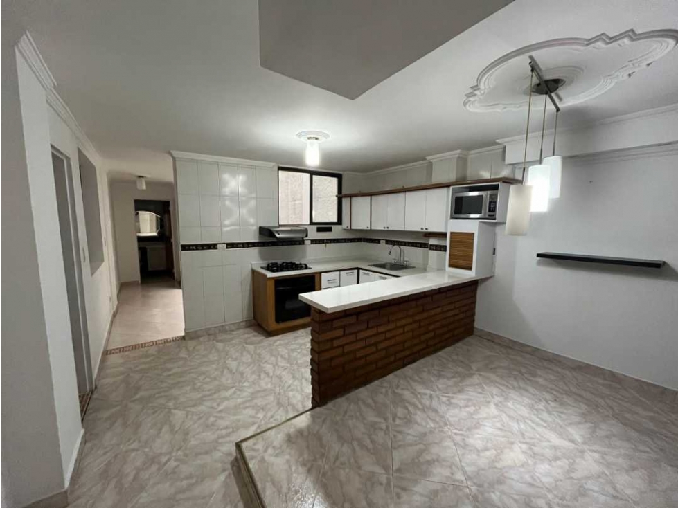 VENDO CASA PRIMER PISO EN LA AMÉRICA SECTOR SANTA MÓNICA — foto 6