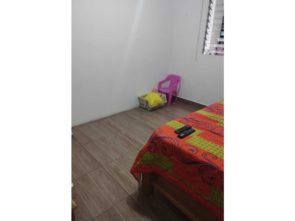VENDO CASA PRIMER PISO EN SANTA MÓNICA SECTOR LA AMÉRICA — foto 2