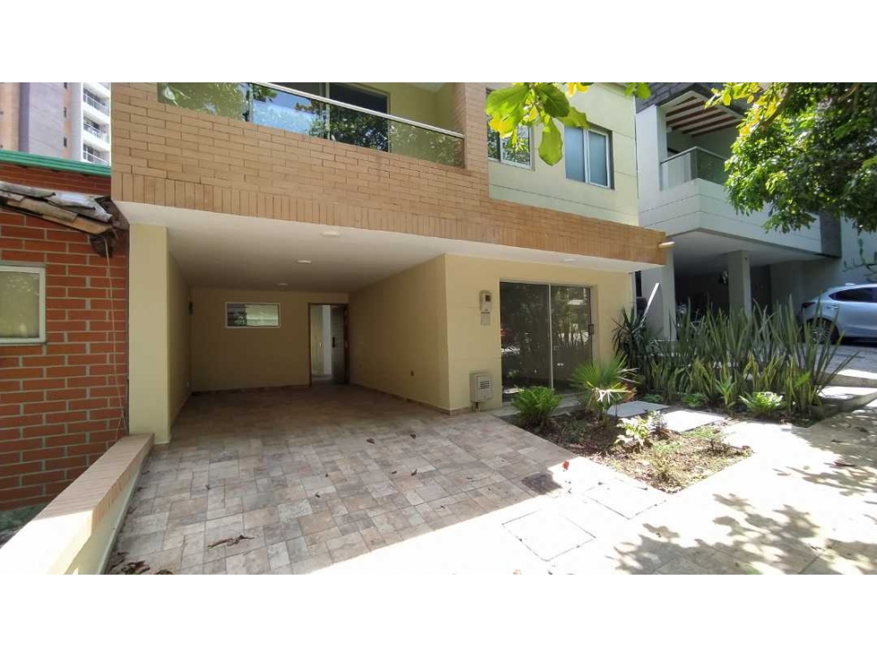 Vendo casa remodelada - 1