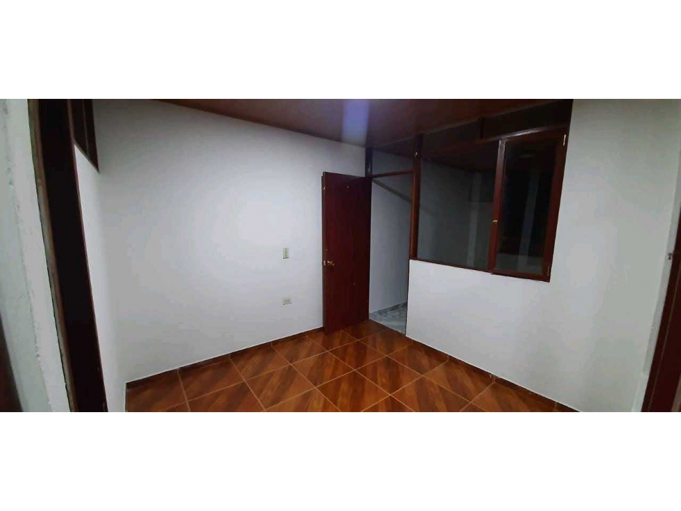 VENDO CASA RENTABLE CON LICENCIA EN PORTAL AMERICAS KENNEDY BOGOTA — foto 6