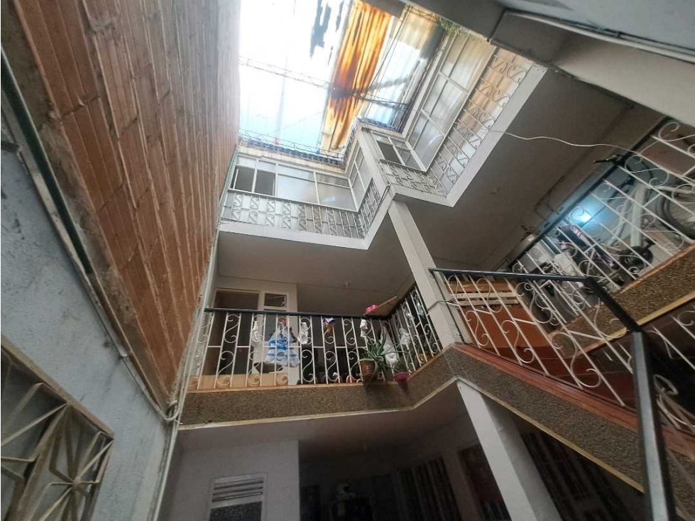 VENDO CASA RENTABLE EN BOSA LAURELES — foto 4