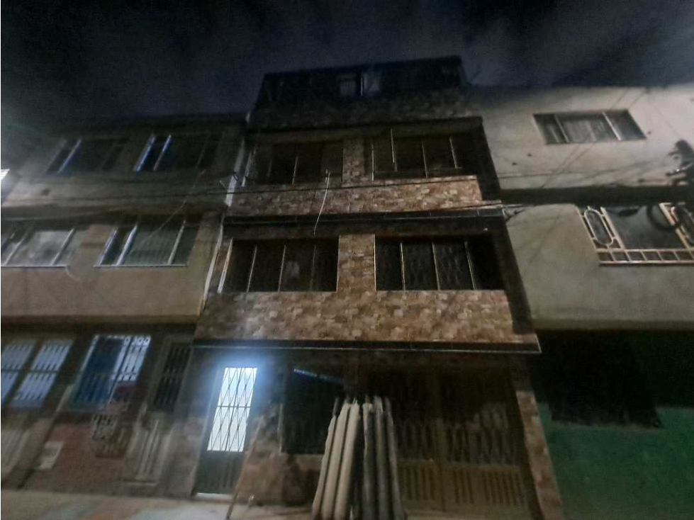 VENDO CASA RENTABLE EN BOSA ESCOCIA — foto 4