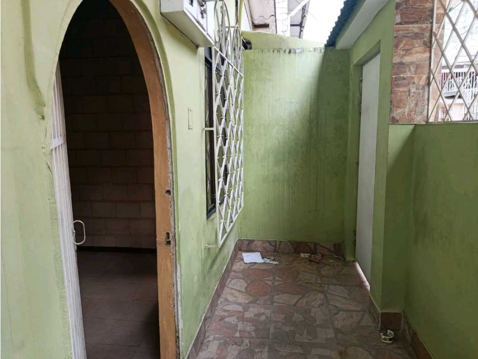 Vendo Casa Rentera en Floresta 2 — foto 3