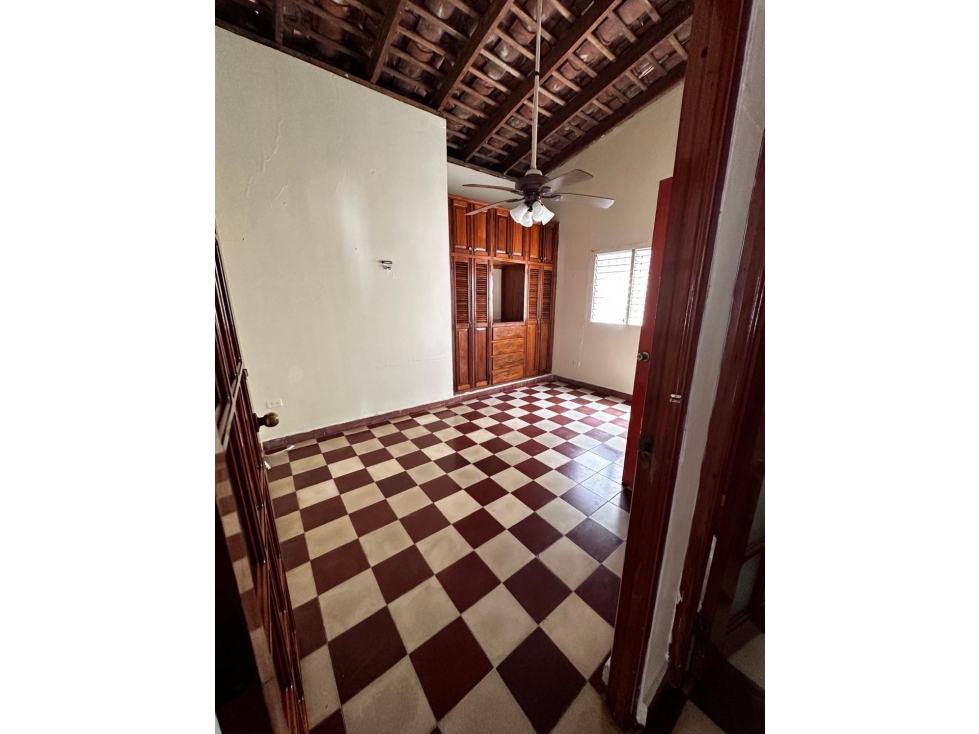 VENDO CASA RESIDENCIAL EN LA VILLA DE LOS SANTOS 200M2 JP - 3