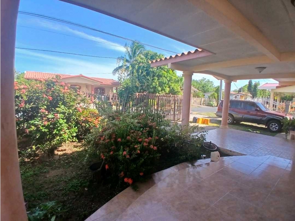 VENDO CASA RESIDENCIAL FUENTES DE LA VILLA - LA VILLA DE LOS SANTOS - 4