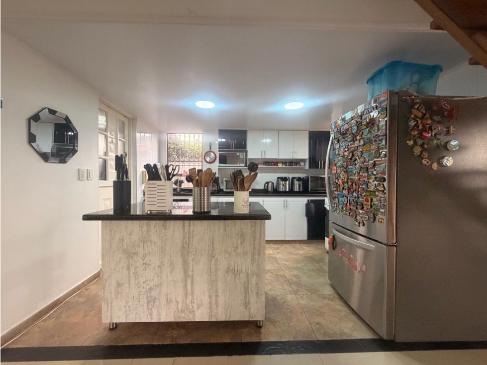 ¡Bajo de precio! casa Rustica moderna en lote independiente en Cota. — foto 3