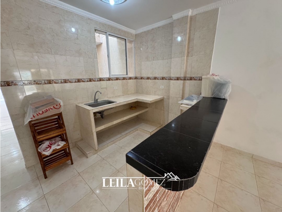 Propiedad de 6 Aprtamentos en venta Sector Blas de Lezo Oportunidad — foto 2