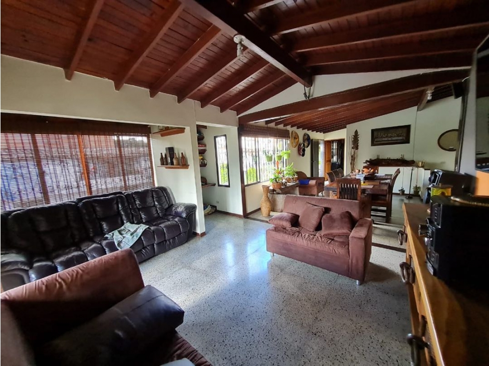 Vendo casa segundo nivel con garaje — foto 4