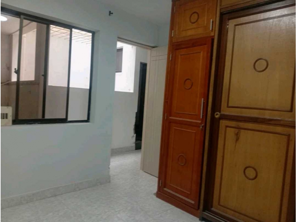 VENDO CASA SEGUNDO PISO EN BOYACÁ CERCA A LA CARLOS HOLGUÍN
