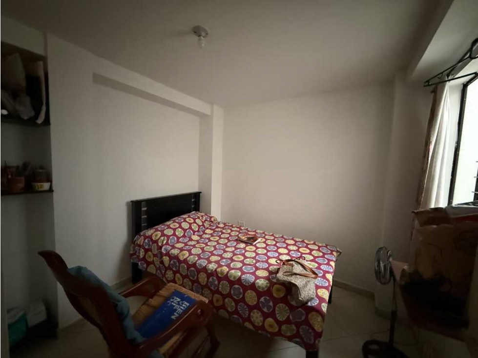 VENDO CASA SEGUNDO PISO EN ROBLEDO, CUENTA CON TERRAZA — foto 5