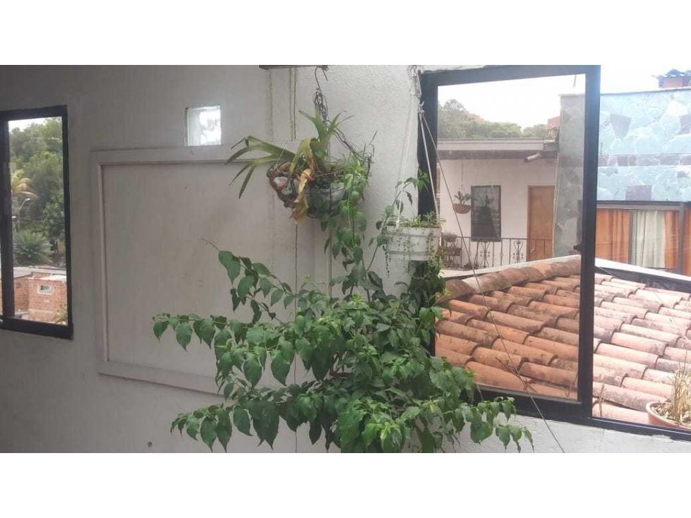 VENDO CASA SEGUNDO PISO EN VILLAHERMOSA — foto 4