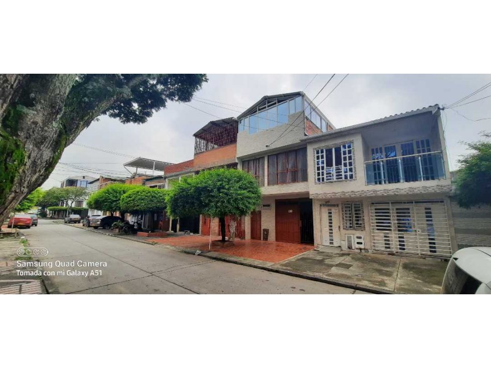 Vendo casa sur de cali barrio Aranjuez tres pisos independientes — foto 2