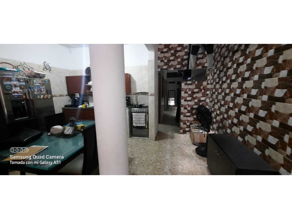Vendo casa sur de cali barrio Aranjuez tres pisos independientes — foto 5