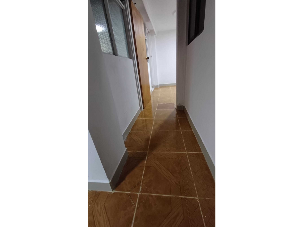 VENDO CASA TERCER PISO CON TERRAZA EN CABAÑAS BELLO — foto 6