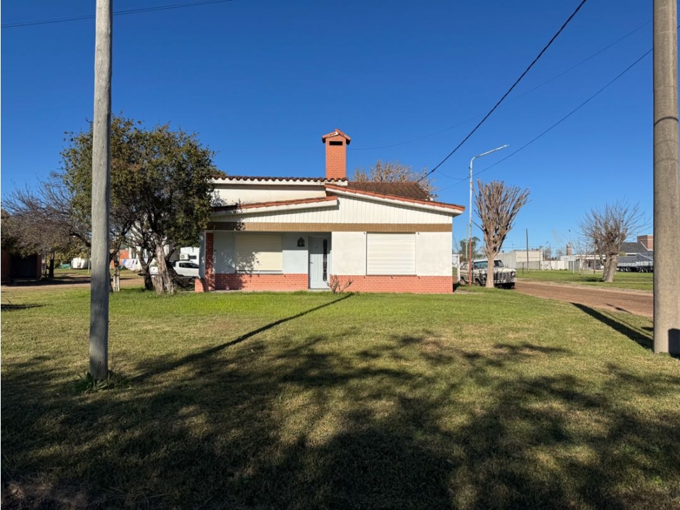 Vendo Casa tipo Chalet En Caseros, Entre Ríos.