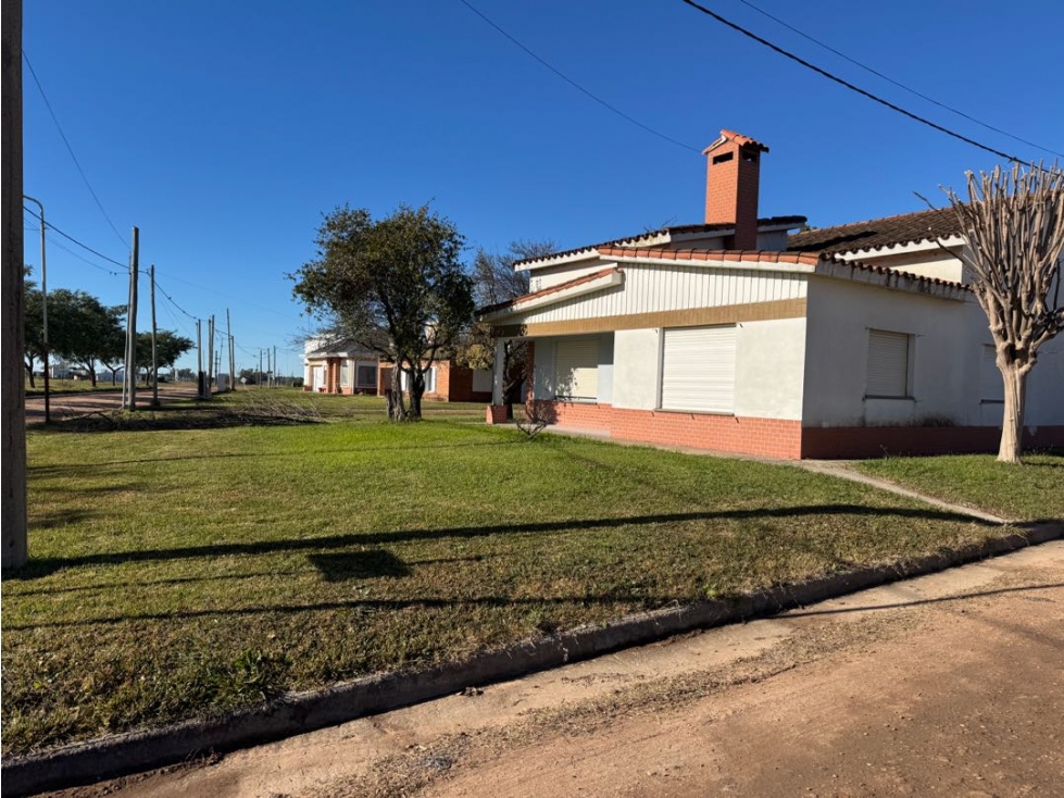 Vendo Casa tipo Chalet En Caseros, Entre Ríos. — foto 2
