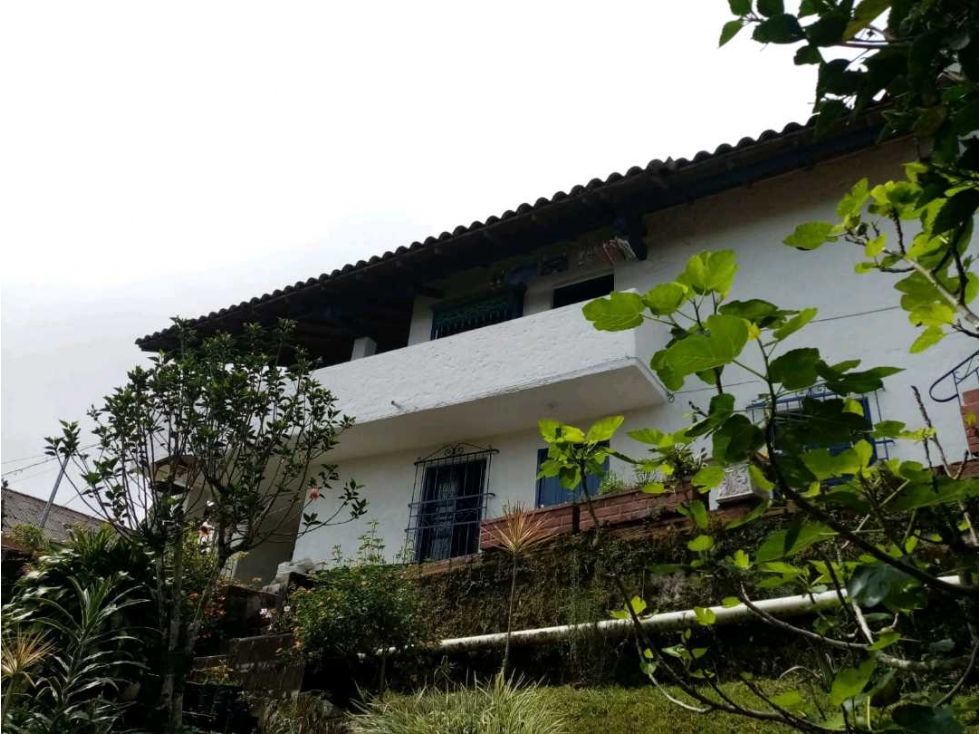 VENDO CASA COLONIAL EN ANGELOPOLIS SUR OESTE ANTIOQUEÑO — foto 2
